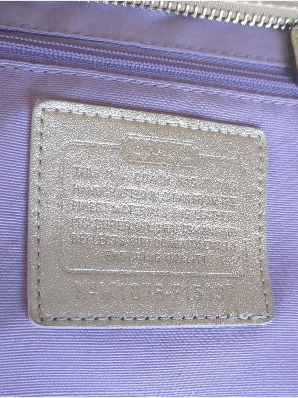 Coach Chelsea Heritage Signature Tote - Picture 13 of 13